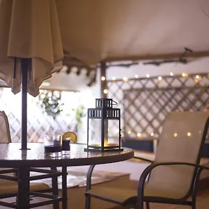 Casa Turistica Patio Cordobes - Parking Privado En La Juderia Hiszpania